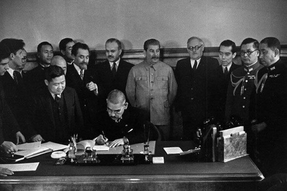 Советско-японский пакт о нейтралитете 1941, подписание в Кремле, фото